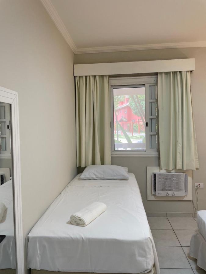 Riviera Flat 120 - Com Servicos De Hotelaria Riviera de Sao Lourenco Bagian luar foto